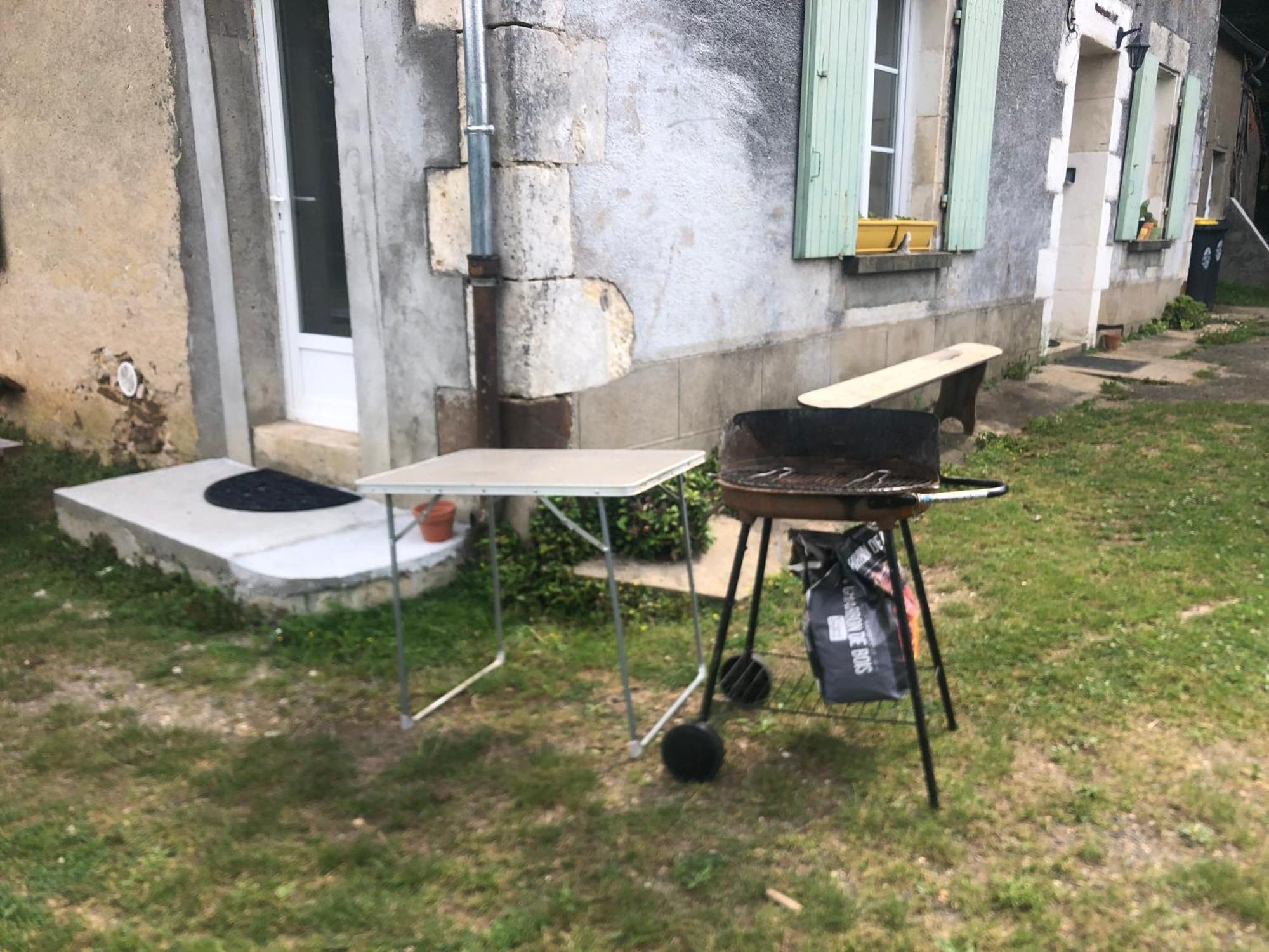 Gite Aux Anes Avec Spa Menetou-Râtel Kültér fotó